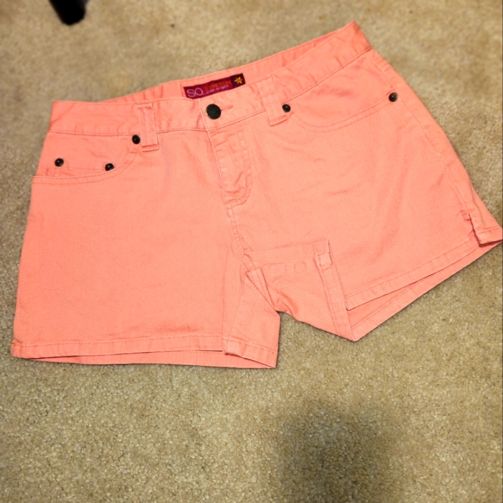 Peach summer shorts sz 3 jr